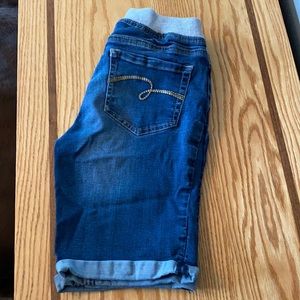 Justice Bermuda shorts